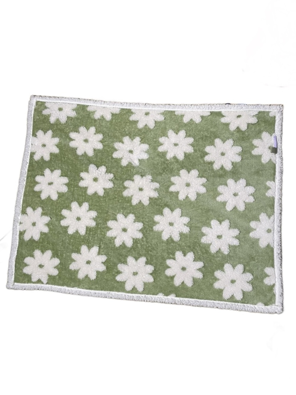 Lesure Green Sherpa Pet Blanket with White Daisies Size: Medium (30”x 40”) - Picture 2 of 15